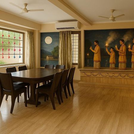 Travelling Troopers Homestay Varanasi Exterior photo
